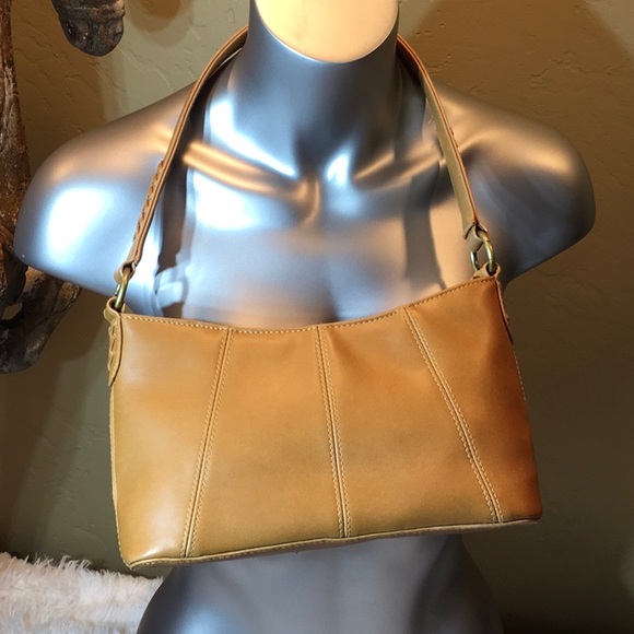 Small handbag. Great details. - Picture 4 of 10